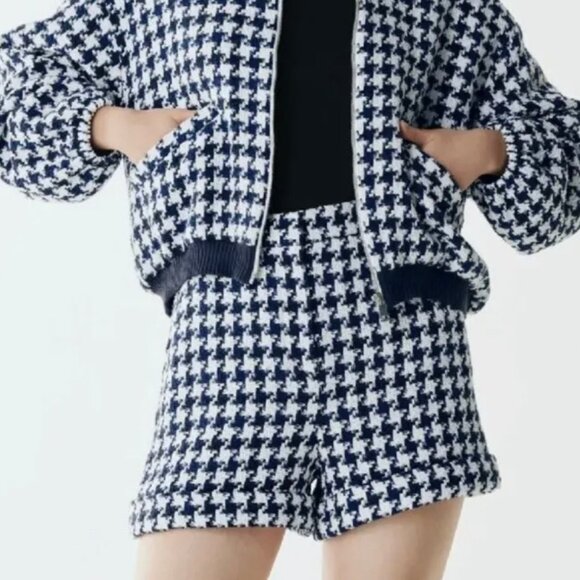 Zara Houndstooth Textured Cuffed Shorts